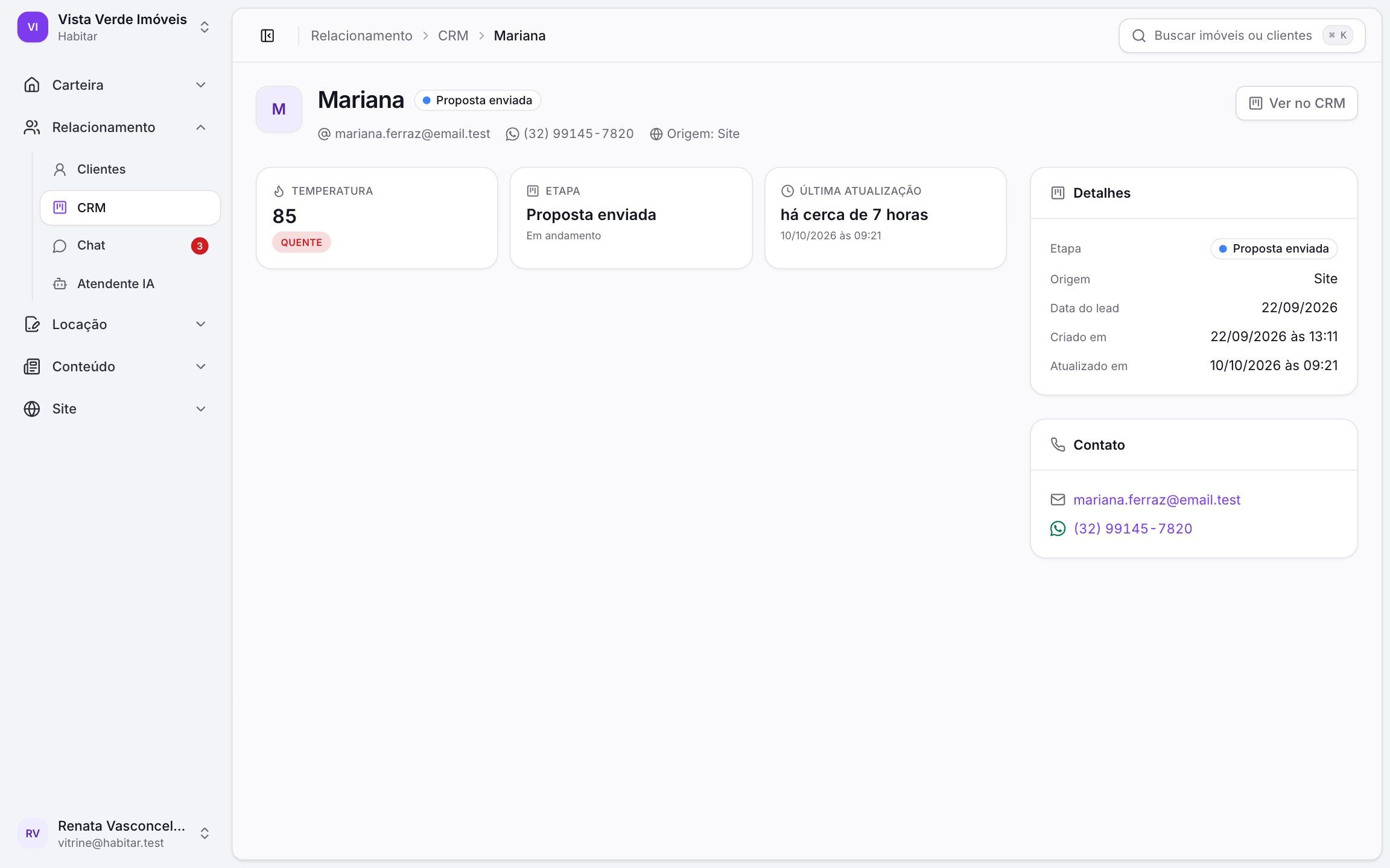 Detalhe do lead no CRM da Habitar com origem, imóveis de interesse e linha do tempo
